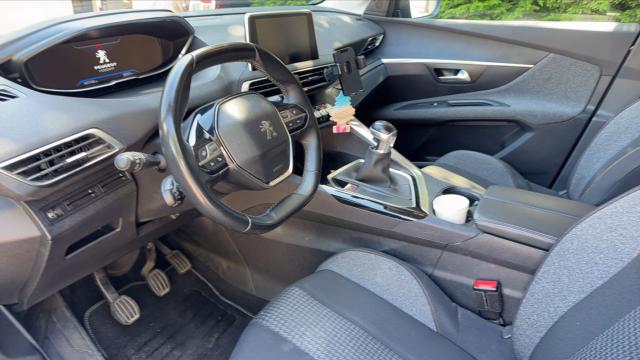 Peugeot 3008 image 9