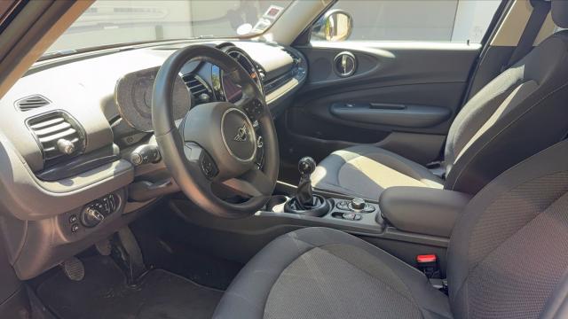 Mini Clubman image 5