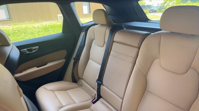 Volvo Xc60 image 1