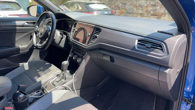 Volkswagen T-Roc image 6