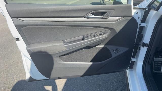 Volkswagen Golf image 1