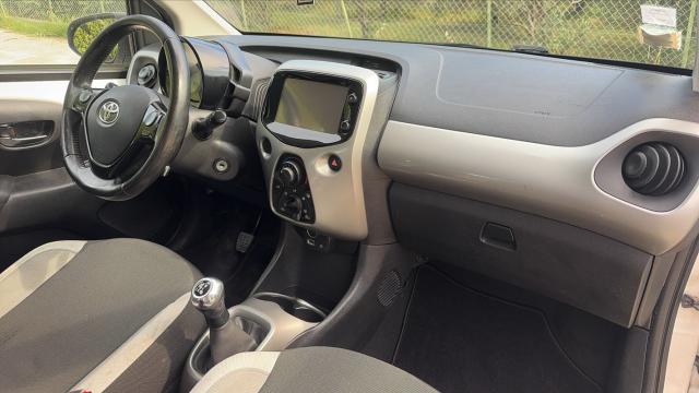 Toyota Aygo image 6