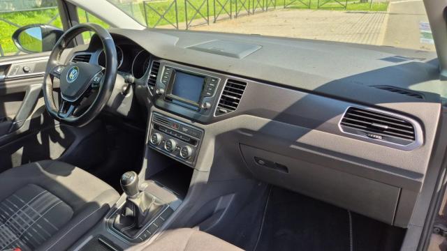 Volkswagen Golf Sportsvan image 6