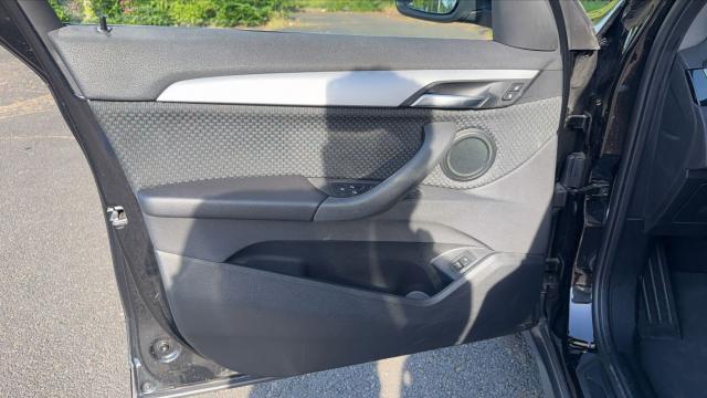 Bmw X1 image 9