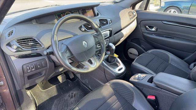 Renault Scénic image 2