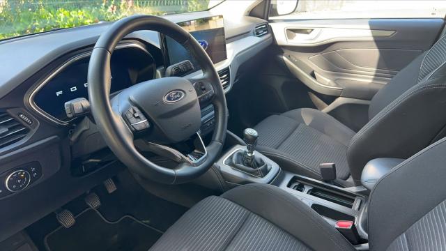 Ford Focus image 7