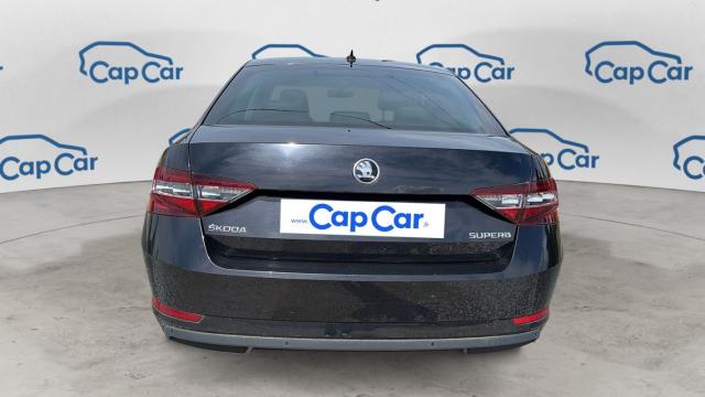 Skoda Superb image 2