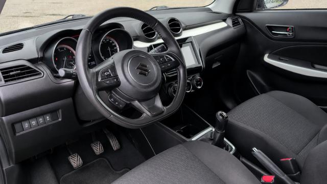 Suzuki Swift image 2