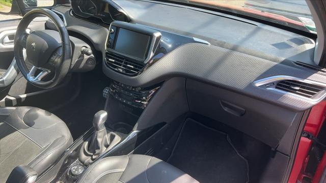 Peugeot 2008 image 4