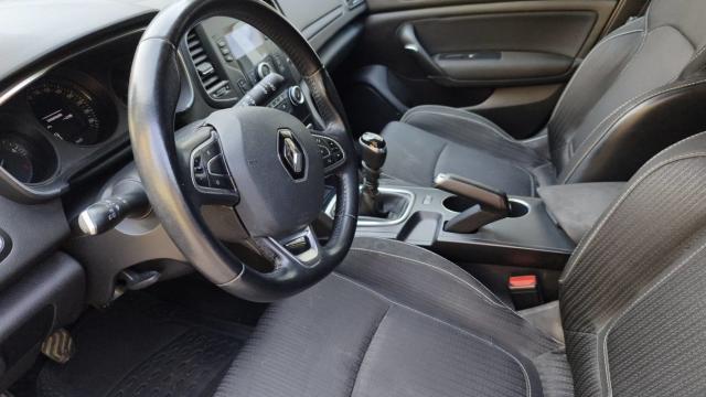 Renault Mégane Estate image 7
