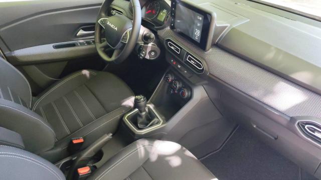 Dacia Sandero image 6