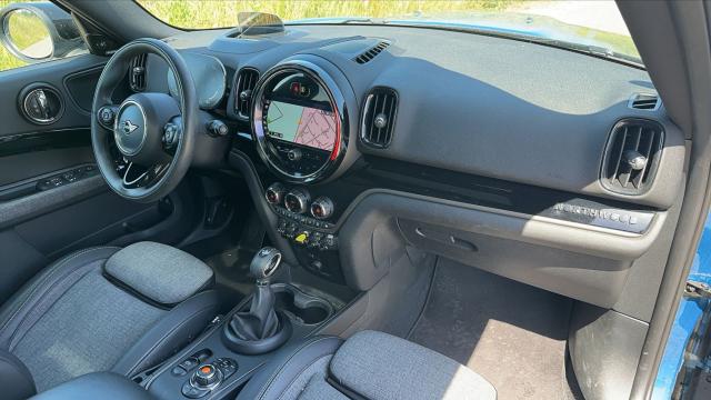 Mini Countryman image 6