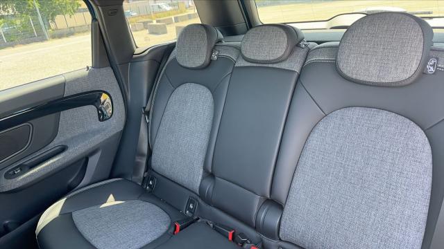 Mini Countryman image 5