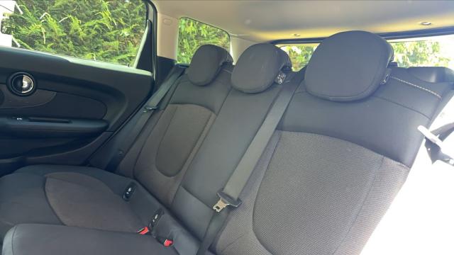 Mini Clubman image 8