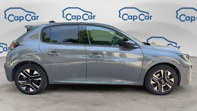 Peugeot 208 image 8