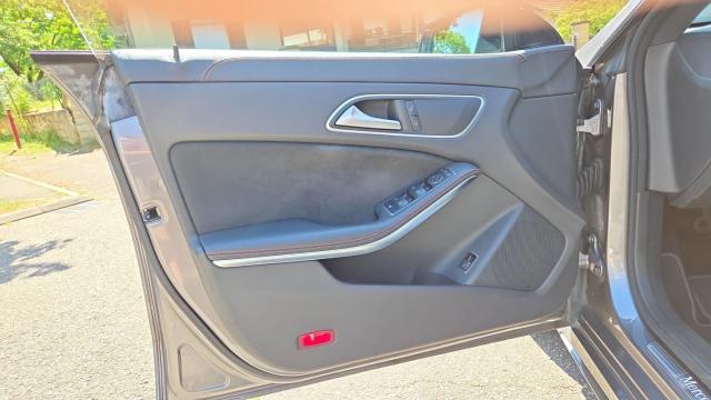 Mercedes Benz Cla Shooting Brake image 9
