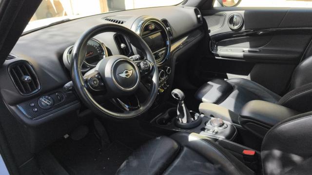 Mini Countryman image 8
