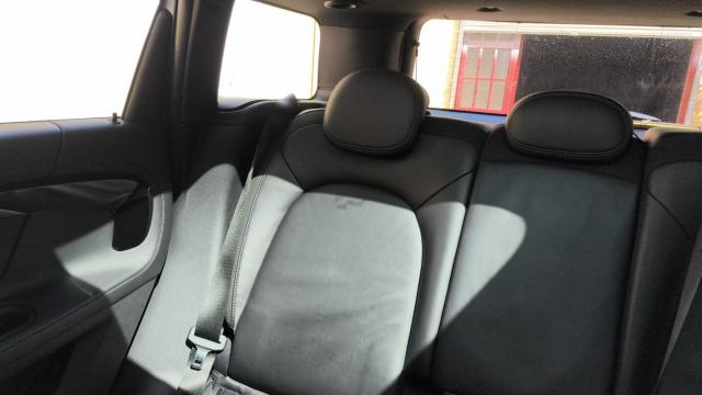 Mini Countryman image 5