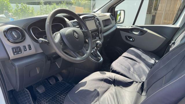 Renault Trafic image 6