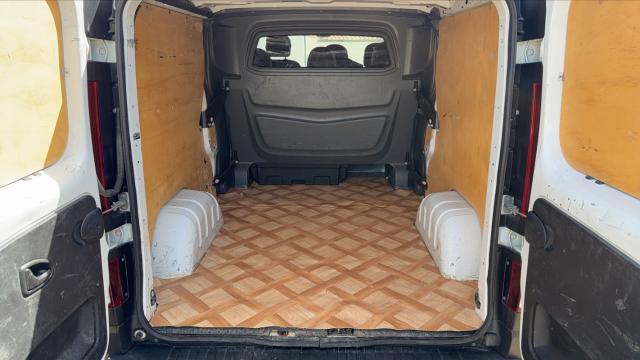 Renault Trafic image 1