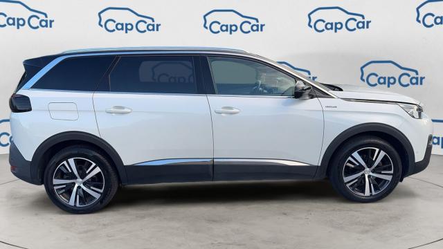 Peugeot 5008 image 2