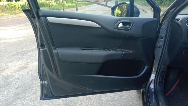 Citroen C4 image 6