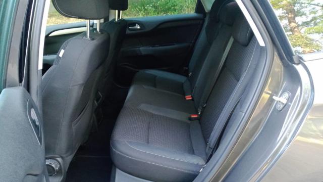 Citroen C4 image 2