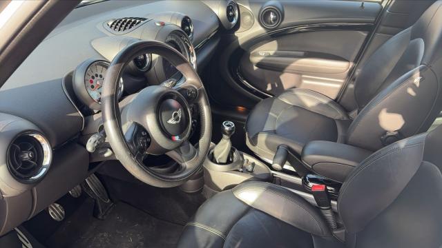 Mini Countryman image 5