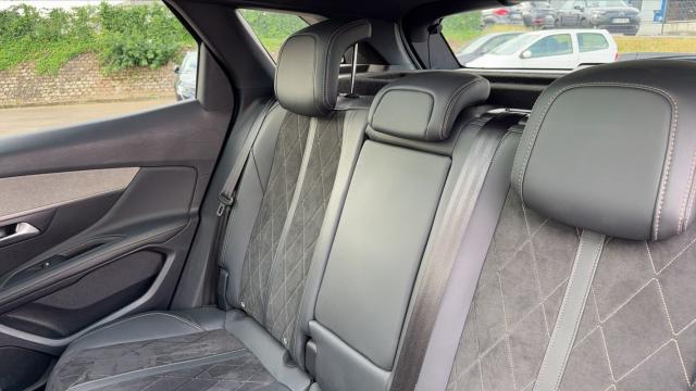 Peugeot 3008 image 6