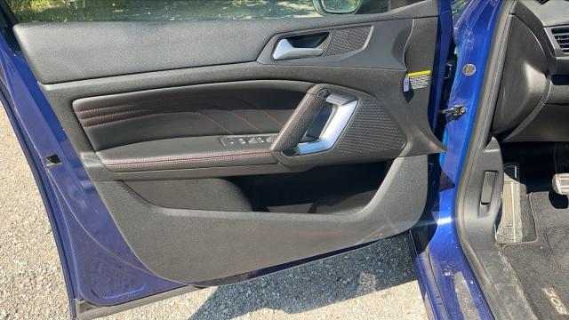 Peugeot 308 image 9