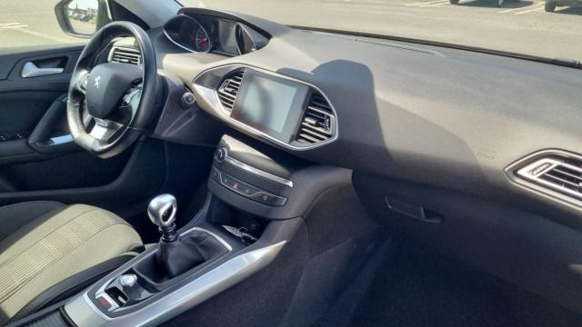 Peugeot 308 image 5