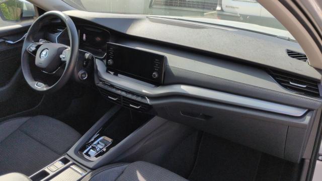 Skoda Octavia image 1