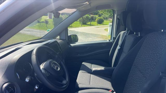 Mercedes Benz Vito image 5