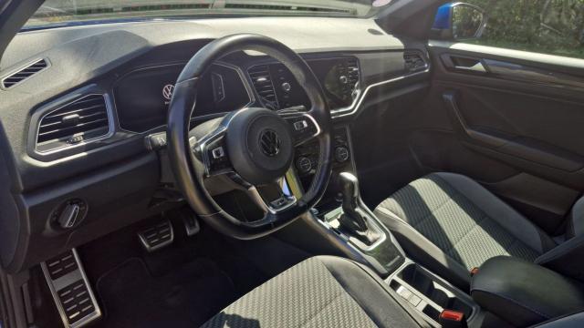 Volkswagen T-Roc image 2
