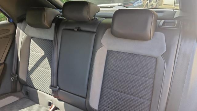 Volkswagen T-Roc image 4