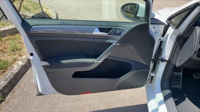Volkswagen Golf image 3