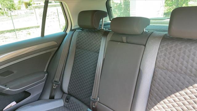 Volkswagen Golf image 1