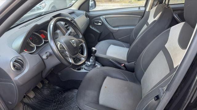 Dacia Duster image 4