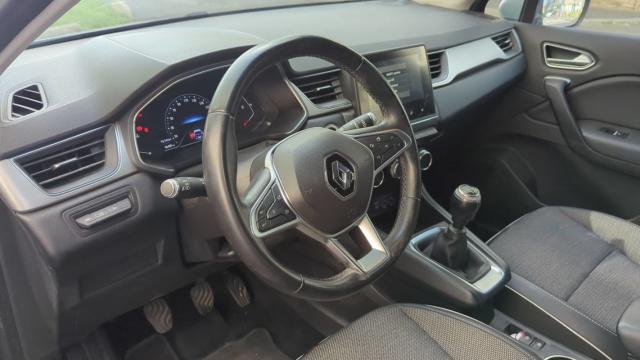 Renault Captur image 2