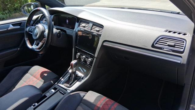 Volkswagen Golf image 7