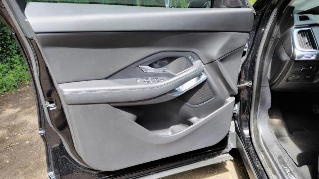 Jaguar E-Pace image 6