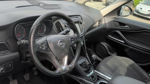 Opel Zafira Tourer image 7