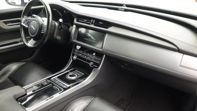 Jaguar Xf image 1
