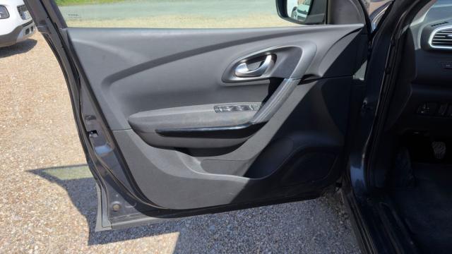Renault Kadjar image 8