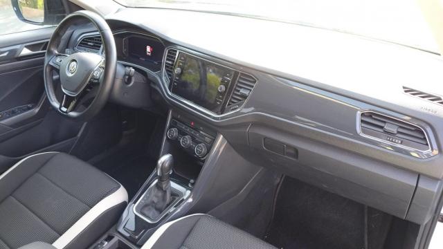 Volkswagen T-Roc image 7