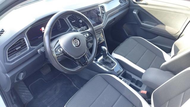 Volkswagen T-Roc image 2