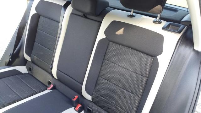 Volkswagen T-Roc image 4