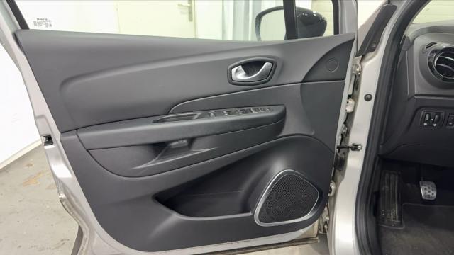Renault Captur image 7
