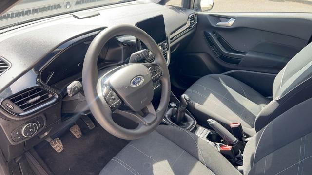 Ford Fiesta image 7