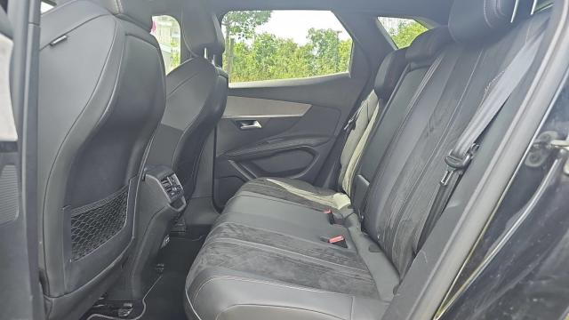 Peugeot 3008 image 3
